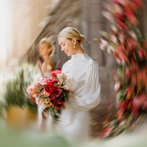 GOLD Presets – Bí Quyết Tạo Làn Da Ánh Vàng & Màu Sắc Rực Rỡ Hiện Đại (XMP/Video Hướng dẫn Việt Sub) 22 shopthietke com SYM 1517 Edit spintblur