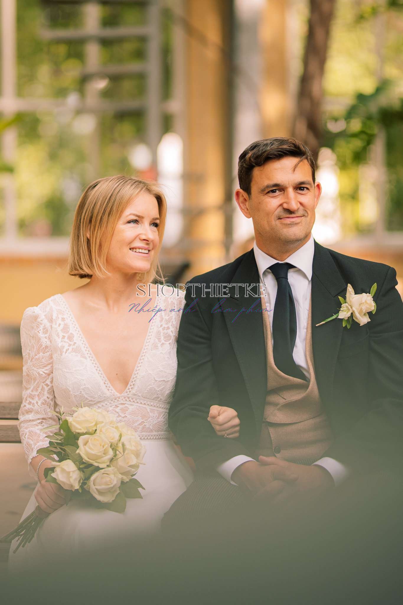 GOLD Presets – Bí Quyết Tạo Làn Da Ánh Vàng & Màu Sắc Rực Rỡ Hiện Đại (XMP/Video Hướng dẫn Việt Sub) 63 After image