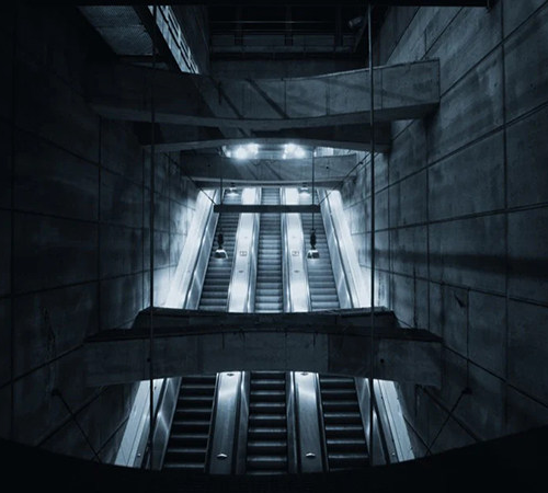 Dramatic Darkness – Bộ Màu Bóng Tối Điện Ảnh, Tương Phản Mạnh Và Cảm Xúc Cao Trào (XMP/DNG/CUBE)