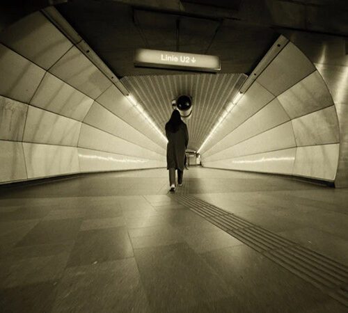 Bộ LUT & Preset Màu Thành Phố Bóng Đêm – Tạo Chất Cyberpunk Chỉ Vài Click (XMP/DNG/CUBE) 18 shopthietke com Shopthietke.com 247