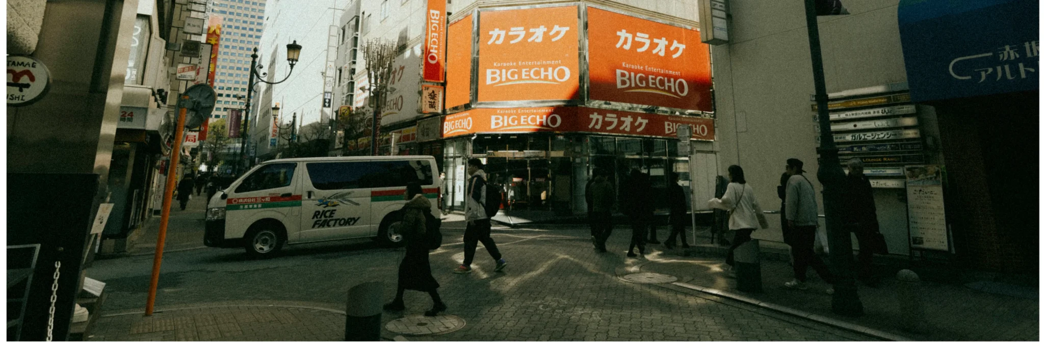 shopthietke com Shopthietke.com 383 scaled