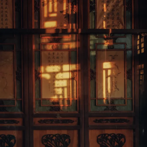 33 Preset Điện Ảnh Cổ Kiến Trúc Từ NAG Lý Minh Tinh – Tông Màu Trầm Sâu Chuẩn Cinematic (XMP/DNG)