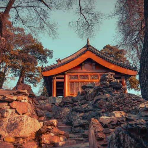 33 Preset Điện Ảnh Cổ Kiến Trúc Từ NAG Lý Minh Tinh – Tông Màu Trầm Sâu Chuẩn Cinematic (XMP/DNG)