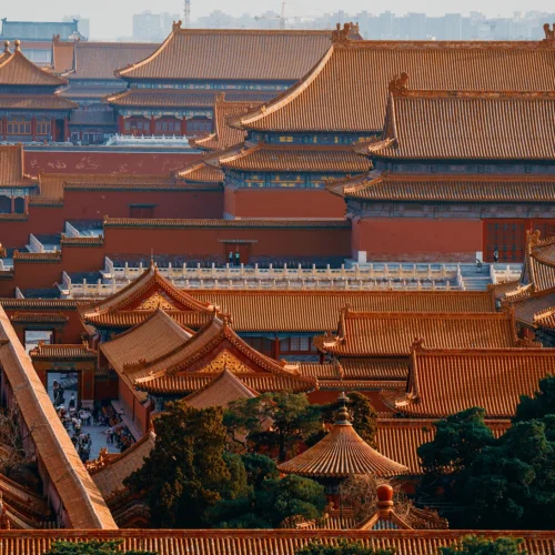 33 Preset Điện Ảnh Cổ Kiến Trúc Từ NAG Lý Minh Tinh – Tông Màu Trầm Sâu Chuẩn Cinematic (XMP/DNG)