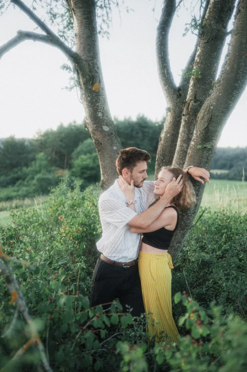 Linh Hồn Ảnh Phim Cổ Điển – Nghệ Thuật Kể Chuyện Qua Sắc Màu Phóng Khoáng (XMP)