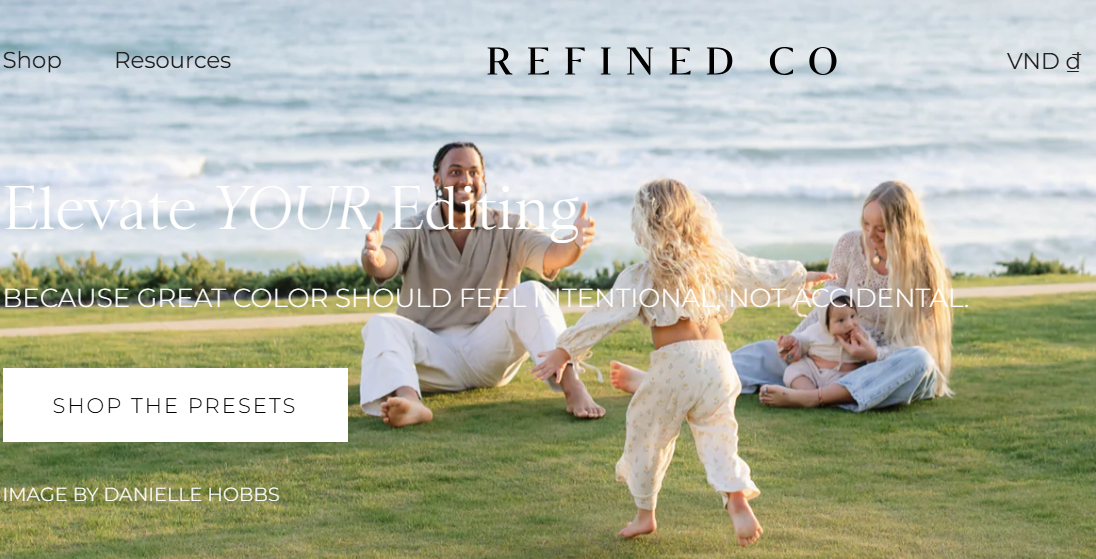 Full Pack Preset REFINED Với Tone Màu Trong Trẻo, Trong Sáng Chuẩn Âu Mỹ (XMP)