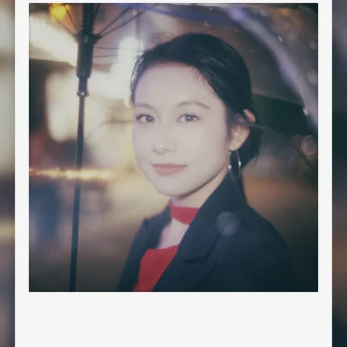 Polaroid Emulation: Khi Nhiếp Ảnh Gói Gọn Trong Tấm Ảnh Vuông Và Nhiệt Độ Của Khoảnh Khắc (XMP/CUBE) 16 shopthietke com Shopthietke.com 514
